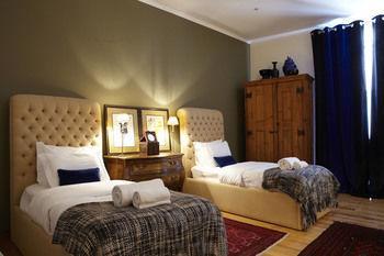 Casa De Santos 3*